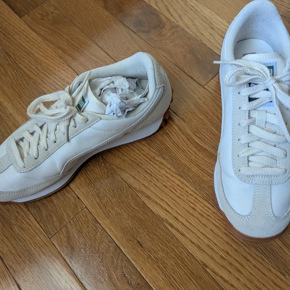 Puma Women's White Sneakers - Picture 2 of 12